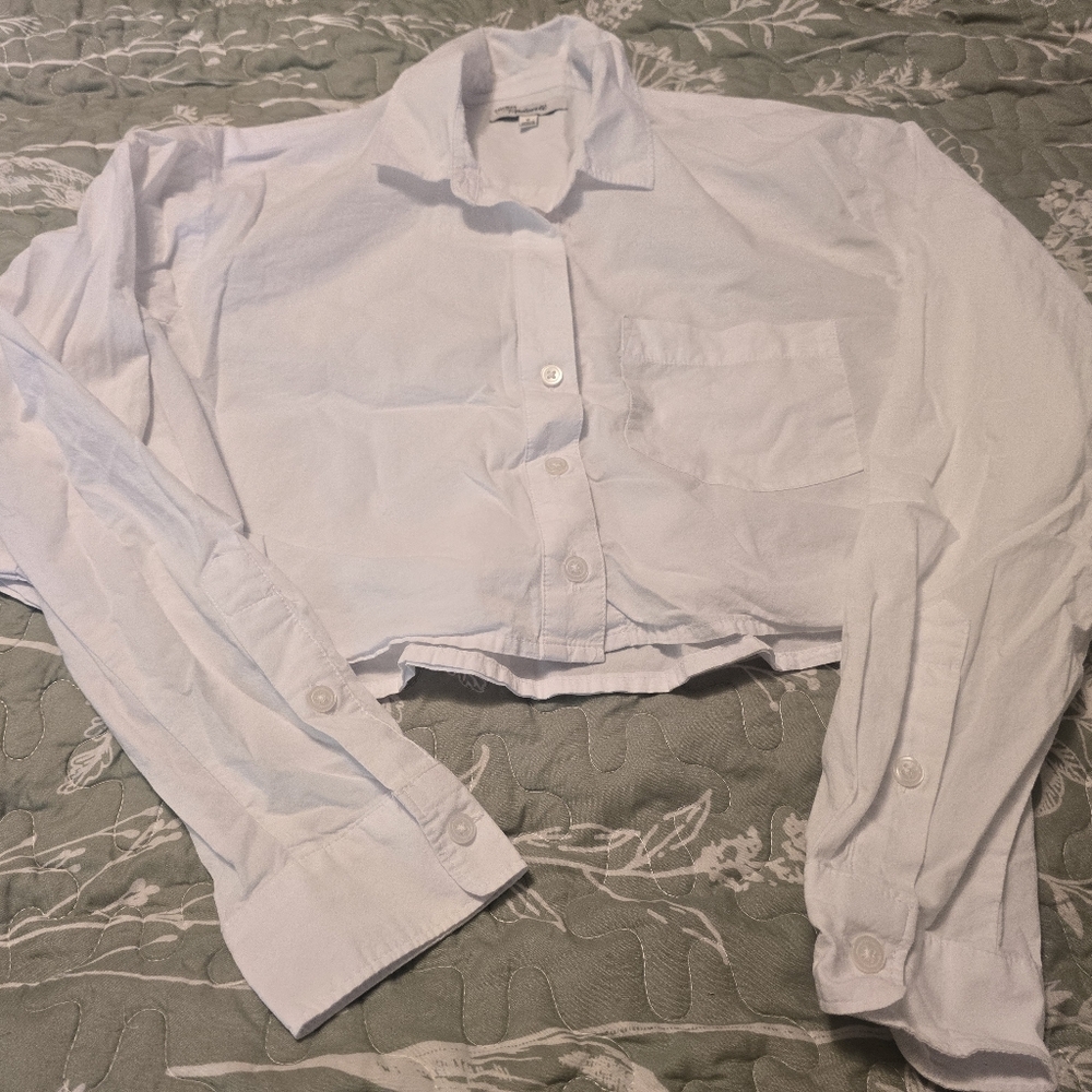 Anthropologie White Cropped Button-Up Blouse